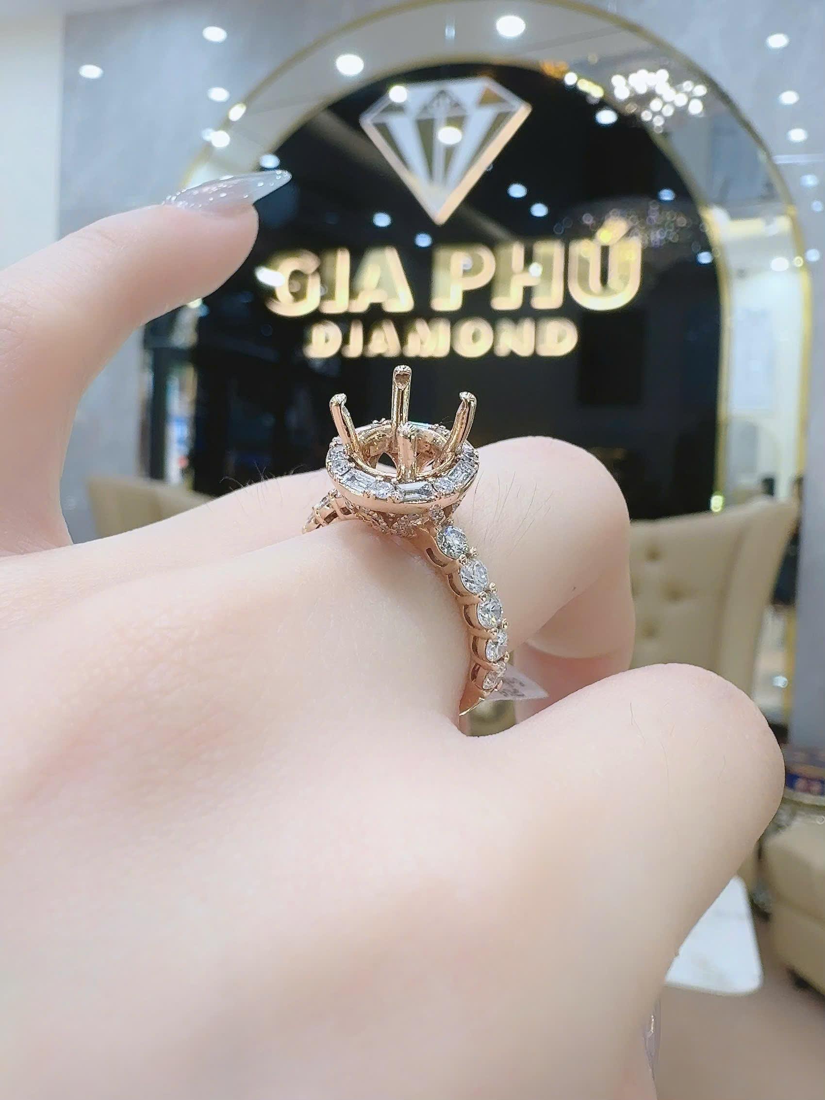 Nhẫn nữ 8.1m (Halo tròn)