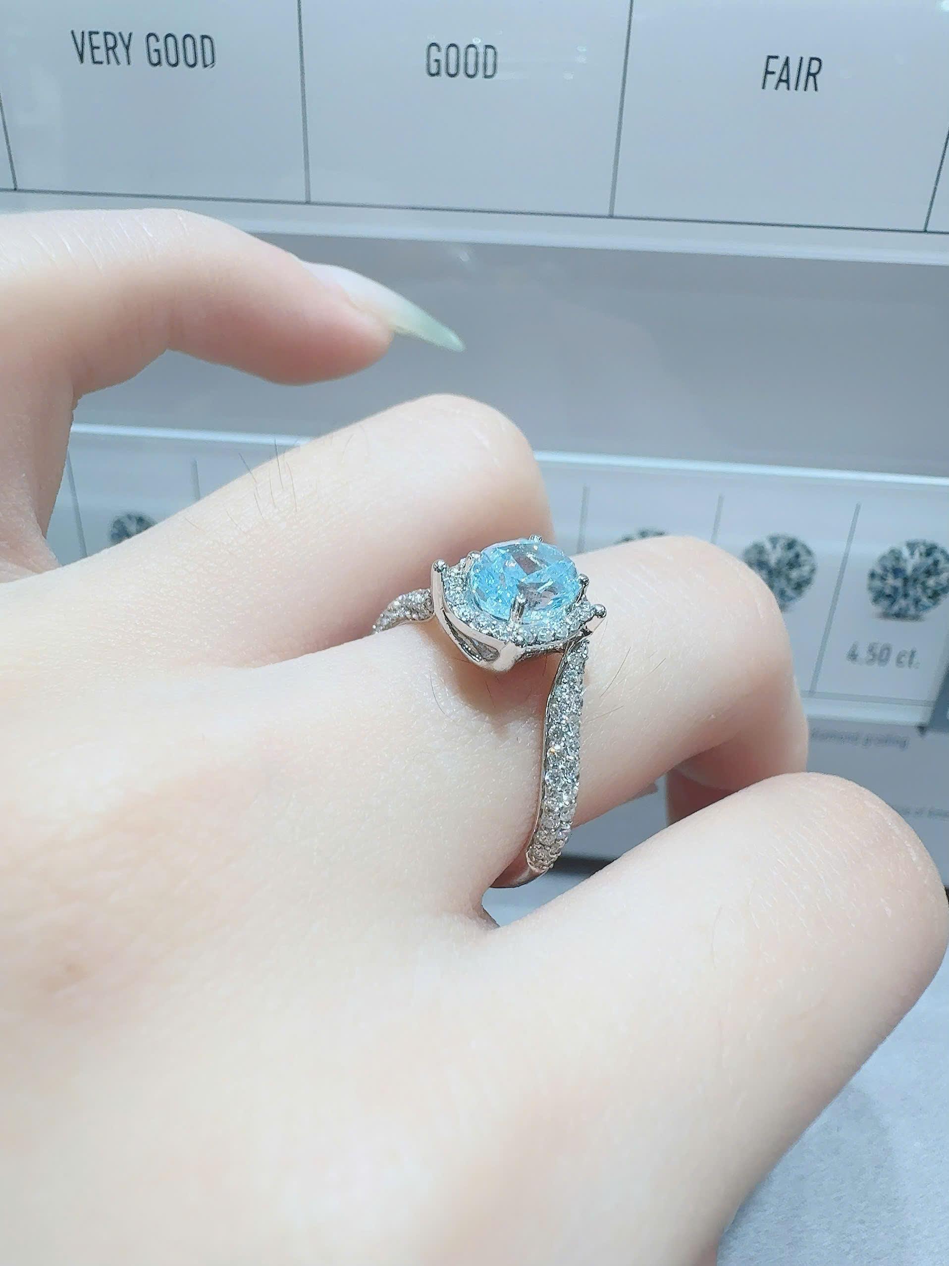 Nhẫn nữ chủ Oval Blue 7.4M