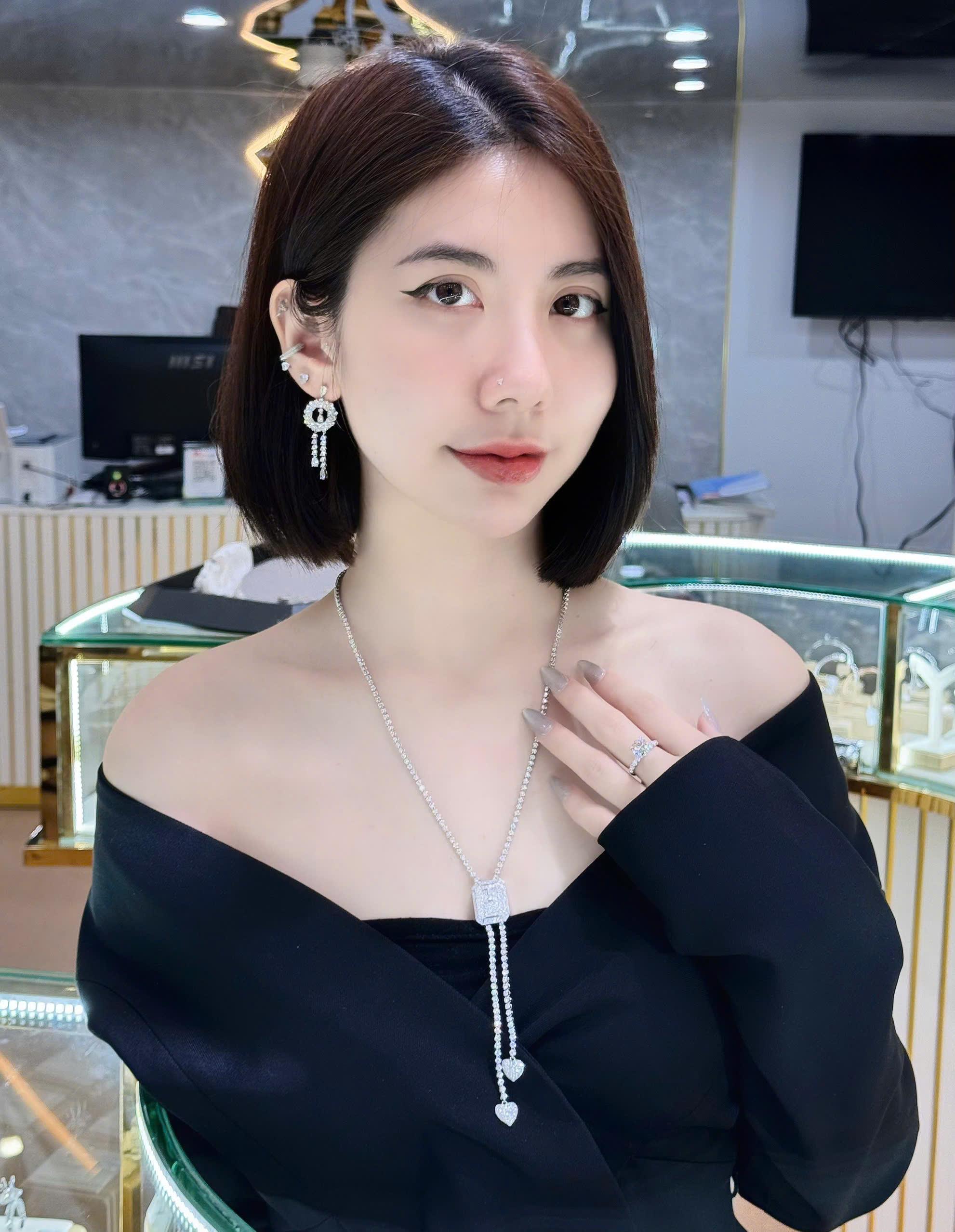 Hoa tai VIP GP Pear 5x3