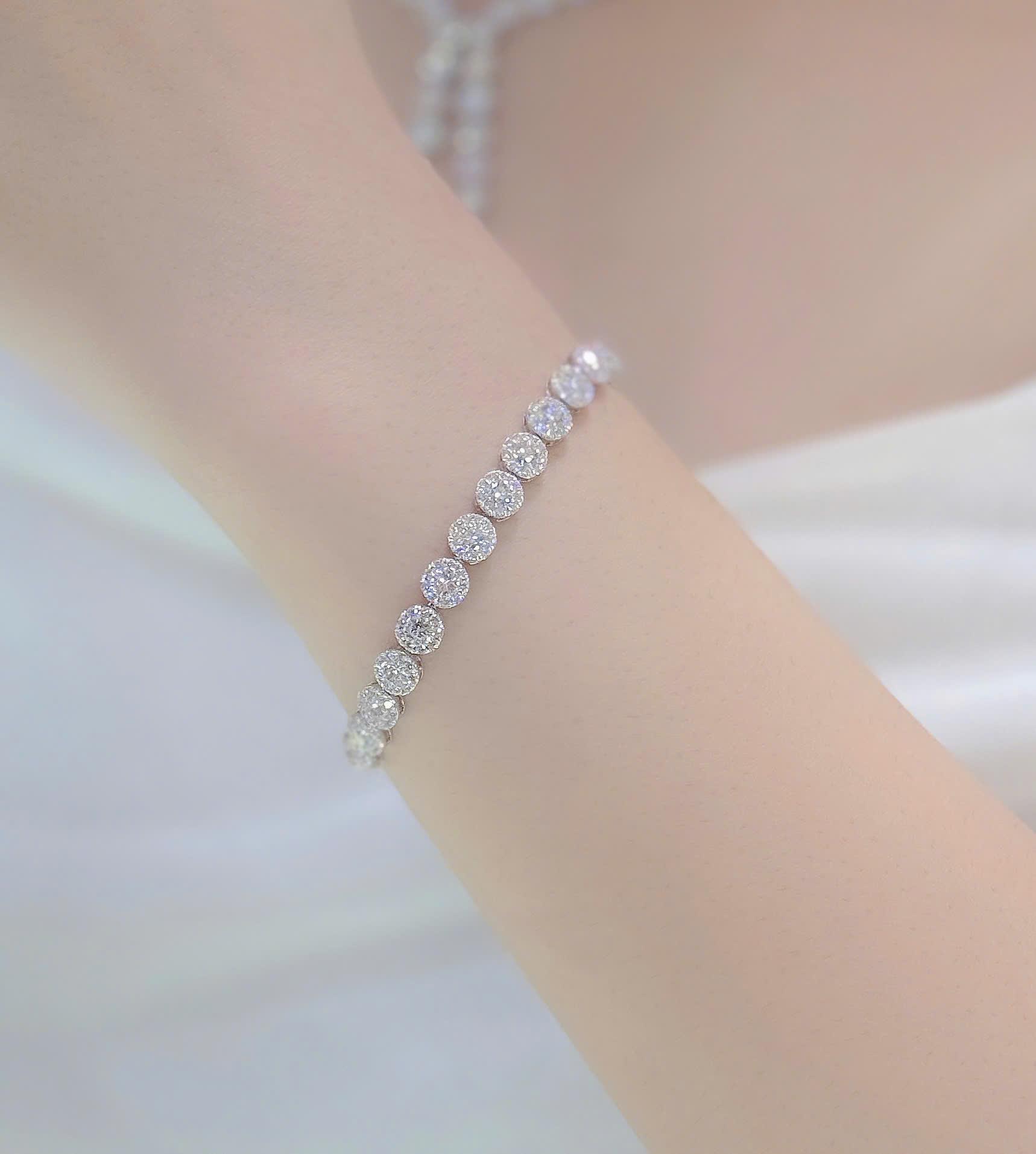 Lắc tay full dáng tròn 15v 3.0m 
