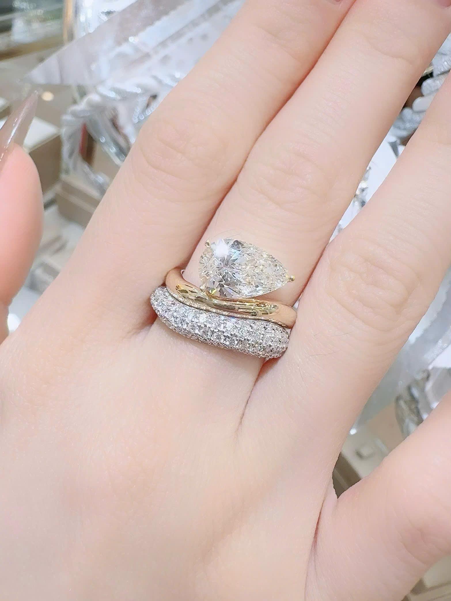 Nhẫn cặp Pear 11m